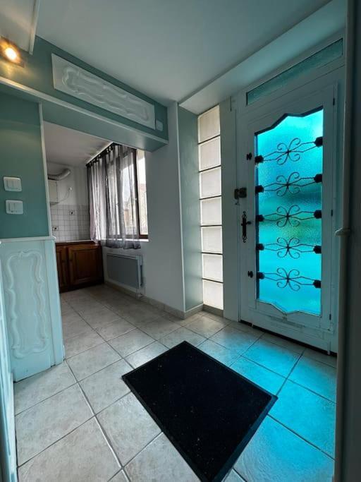 Lumineuse Apartment *